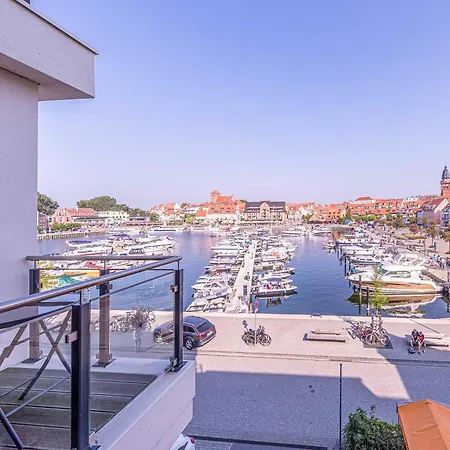 Lejlighed Moewe - In Der Hafenresidenz Mit Balkon & Wellness